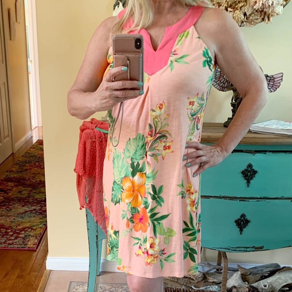 Comfy Split Neck Short Shift Dress